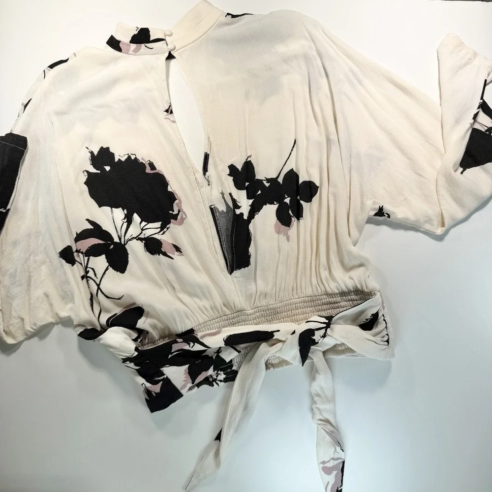 Free People Long Sleeve Ivory Black Floral Print Top Cutouts Tie Waist L‎